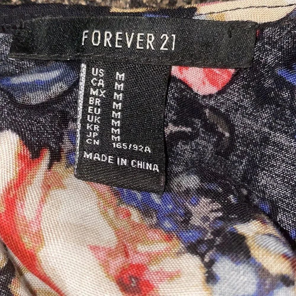 ✨F21 Floral Mini Dress✨ - Picture 5 of 6